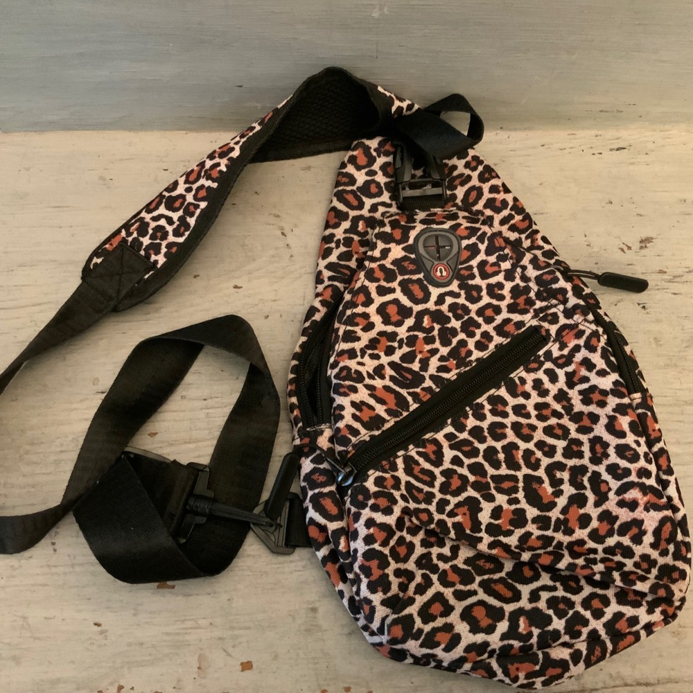 Westend Leopard Print Canvas Compact Crossbody Backpack Sling‎ Bag Purse GC